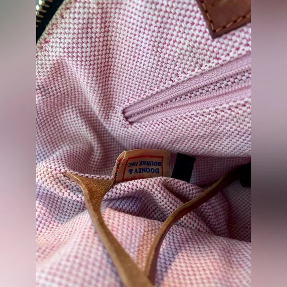 Vintage Dooney and Bourke Mini Satchel J0930427 - Picture 13 of 15